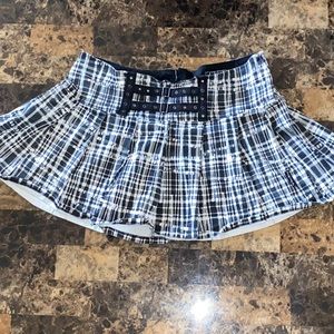 Tripp NYC Black & White Plaid Mini Skirt Size 16